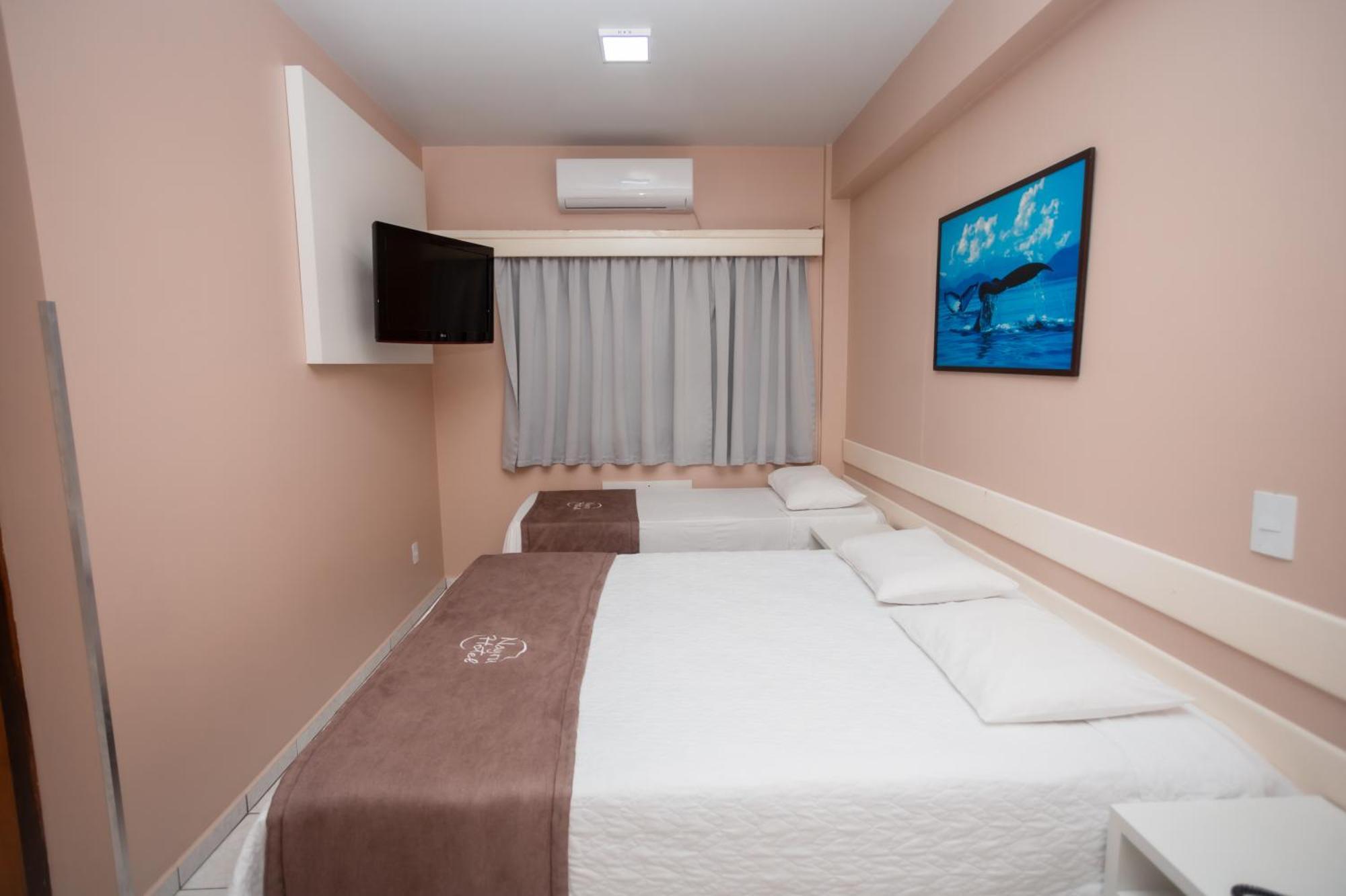 טולדו Nayru Hotel מראה חיצוני תמונה